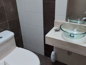CERCA A OVALO HIGUERETA - DEPARTAMENTO EN VENTA EN PRIMER PISO  – SURCO