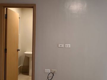 Affordable Rent-to-own 25sqm Studio Unit in Mabolo Cebu City
