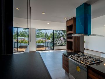 🚨VENTA🚨 CASA NUEVA A 4 MINUTOS DEL TEC DE MTY CON TERRAZA