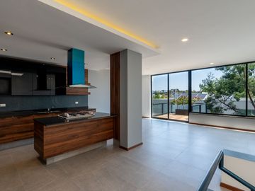 🚨VENTA🚨 CASA NUEVA A 4 MINUTOS DEL TEC DE MTY CON TERRAZA