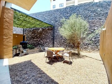 CASA EN VENTA EN ZIBATA CON OPCION A 4TA HABITACION EN PLANTA BAJA