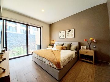 CASA EN VENTA EN ZIBATA CON OPCION A 4TA HABITACION EN PLANTA BAJA