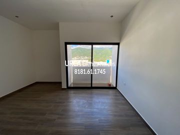 Casa en Venta en Cumbres de Santiago, Nuevo León