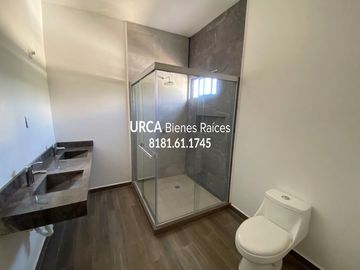 Casa en Venta en Cumbres de Santiago, Nuevo León