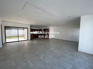 Casa en Venta en Cumbres de Santiago, Nuevo León