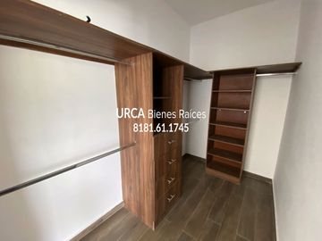 Casa en Venta en Cumbres de Santiago, Nuevo León