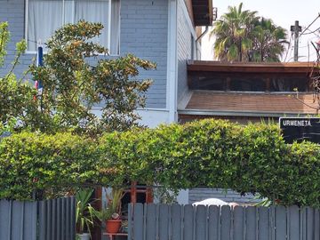 CASA ESQUINA VILLA OSCAR CASTRO