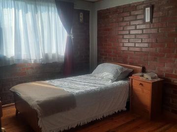 CASA ESQUINA VILLA OSCAR CASTRO