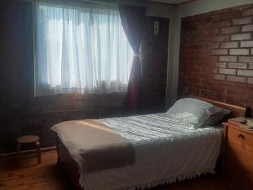 CASA ESQUINA VILLA OSCAR CASTRO