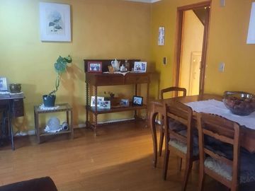 CASA ESQUINA VILLA OSCAR CASTRO