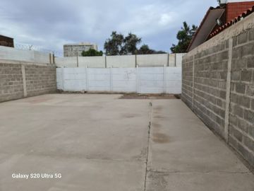 ACEPTO OFERTAS-VENTA CASA Y CLÍNICA OFTALMOLÓGICA EN COPIAPÓ