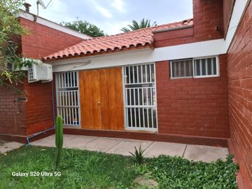 ACEPTO OFERTAS-VENTA CASA Y CLÍNICA OFTALMOLÓGICA EN COPIAPÓ