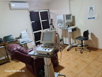 ACEPTO OFERTAS-VENTA CASA Y CLÍNICA OFTALMOLÓGICA EN COPIAPÓ