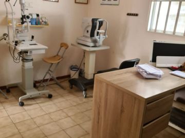 ACEPTO OFERTAS-VENTA CASA Y CLÍNICA OFTALMOLÓGICA EN COPIAPÓ