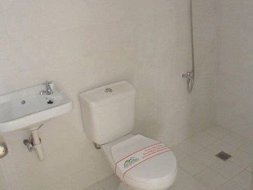 4Bedroom House and Lot fot Sale  Alenxandra Single Attached With fence Ready for Occupancy