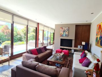 BROKER HERMOSA CASA 6D+6B+7E