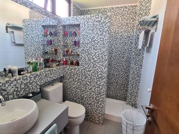 BROKER HERMOSA CASA 6D+6B+7E