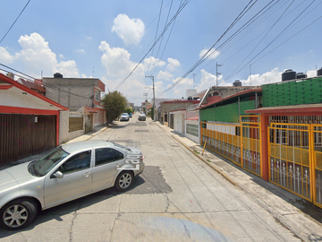HERMOSA CASA EN REMATE!!! LOS MANANTIALES, NICOLAS ROMERO