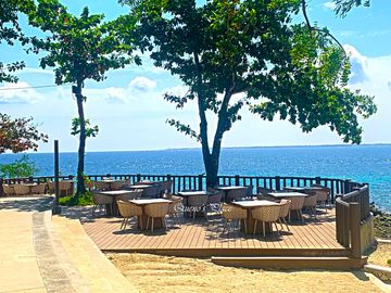 One Manchester Place Mactan Newtown Condo w/OceanView For Sale,Mactan Newtown Cebu