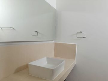 CASA EN VENTA, PUNTA ESMERALDA, CORREGIDORA, QUERETARO.