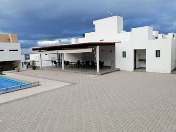 CASA EN VENTA, PUNTA ESMERALDA, CORREGIDORA, QUERETARO.
