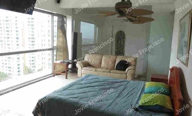 Condo for sale in Cebu City, Citylights (2-br)P.house, 2-level,5 yrs. to pay, 0% int.