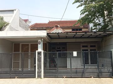 Rumah 2 Lantai Luas 178 di Borobudur Sukarno Hatta Suhat Malang