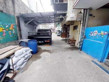Rumah Dijual 3 Lantai di Grogol Petamburan Dekat Stasiun Grogol