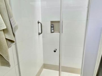 LINDO DUPLEX DE 3 DORMIT, 3 BAÑOS: $ 265,000 (LIMITE CON MIRAFLORES)