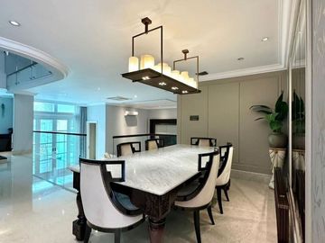 DIJUAL RUMAH MEWAH (Ada Kolam Renang/Siap Huni) DI BRAWIJAYA KEBAYORAN BARU JAKARTA SELATAN