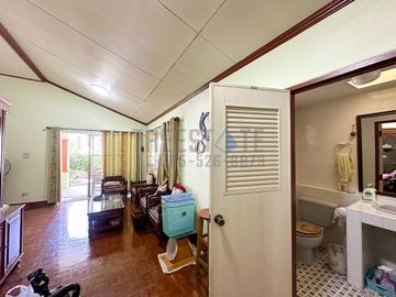 3 Bedroom House in the City for Sale near Wua Lai Walking Street