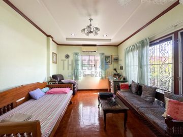 3 Bedroom House in the City for Sale near Wua Lai Walking Street