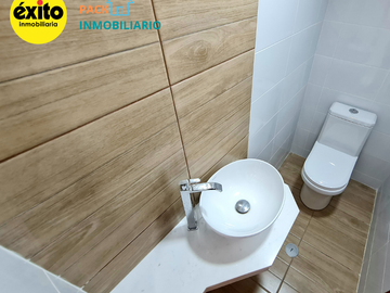 VENDO DEPARTAMENTOS DUPLEX EN LA URB.LOS CORALES
