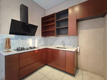 DISEWAKAN RUMAH CANTIK FULLFURNISH @ KOTA BARU PARAHYANGAN BANDUNG BARAT