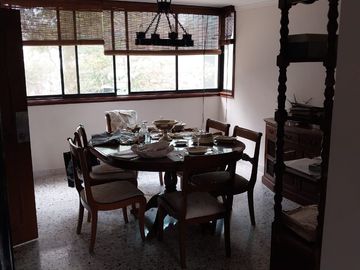 DE OPORTUNIDAD!! HERMOSO APARTAMETO EN PRADO CON AREA DE 212mts , PARQUEADERO DOBLE