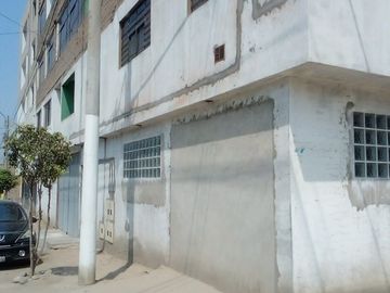 VENTA DE CASA + LOCAL COMERCIAL EN CAMPOY