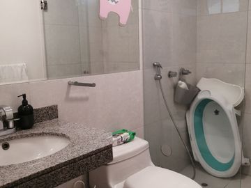 Vendo lindo dpto.con vista panorámica en Los Alamos, oferta!
