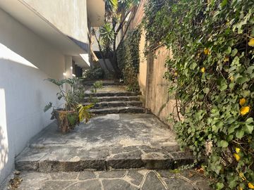 VENTA TERRENO LOMAS DE CHAPULTEPEC 1727 m2 Terreno - SUPER VISTA Y UBICACIÓN - Lomas de Chapultepec