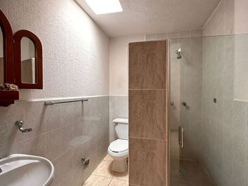 CASA EN VENTA HACIENDA DEL CAMPESTRE