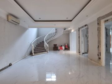 House For Rent, Furnished & Newly Renovated - Kemang Utara, South Jakarta