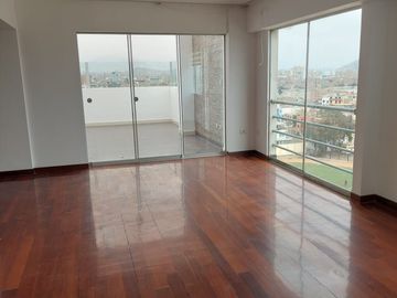 Vendo amplio Penthouse - Duplex - Urb. Las Quintanas Trujillo La Libertad