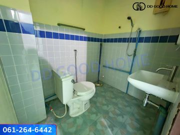 📢 Cheapest in the alley, 3-storey townhouse ready to move in Wiset Suk Village, Nakhon Pracha Uthit 79 📍🏠
