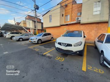 SALOMIA CALI VENTA CASA EN UNIDAD