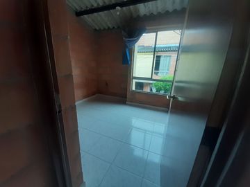 SALOMIA CALI VENTA CASA EN UNIDAD