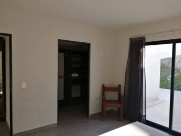 RENTA DE CASA DE UN NIVEL EN FRACCIONAMIENTO BALVANERA GOLF POLO & COUNTRY CLUB  QUERÉTARO