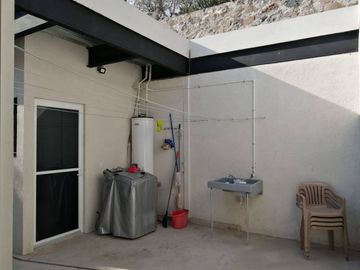 RENTA DE CASA DE UN NIVEL EN FRACCIONAMIENTO BALVANERA GOLF POLO & COUNTRY CLUB  QUERÉTARO