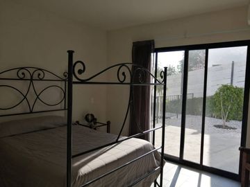 RENTA DE CASA DE UN NIVEL EN FRACCIONAMIENTO BALVANERA GOLF POLO & COUNTRY CLUB  QUERÉTARO
