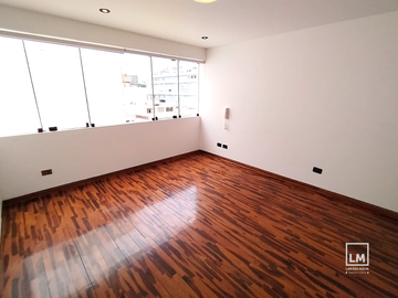 TRIPLEX EN VENTA, BAJADA BALTA, 4 DORMITORIOS CON TERRAZA, SIN ASCENSOR