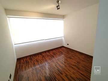 TRIPLEX EN VENTA, BAJADA BALTA, 4 DORMITORIOS CON TERRAZA, SIN ASCENSOR