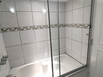 TRIPLEX EN VENTA, BAJADA BALTA, 4 DORMITORIOS CON TERRAZA, SIN ASCENSOR